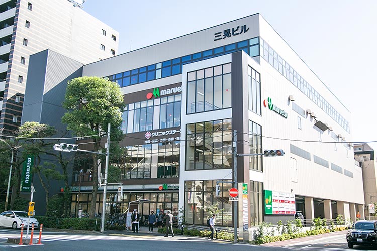 クリニックビル外観